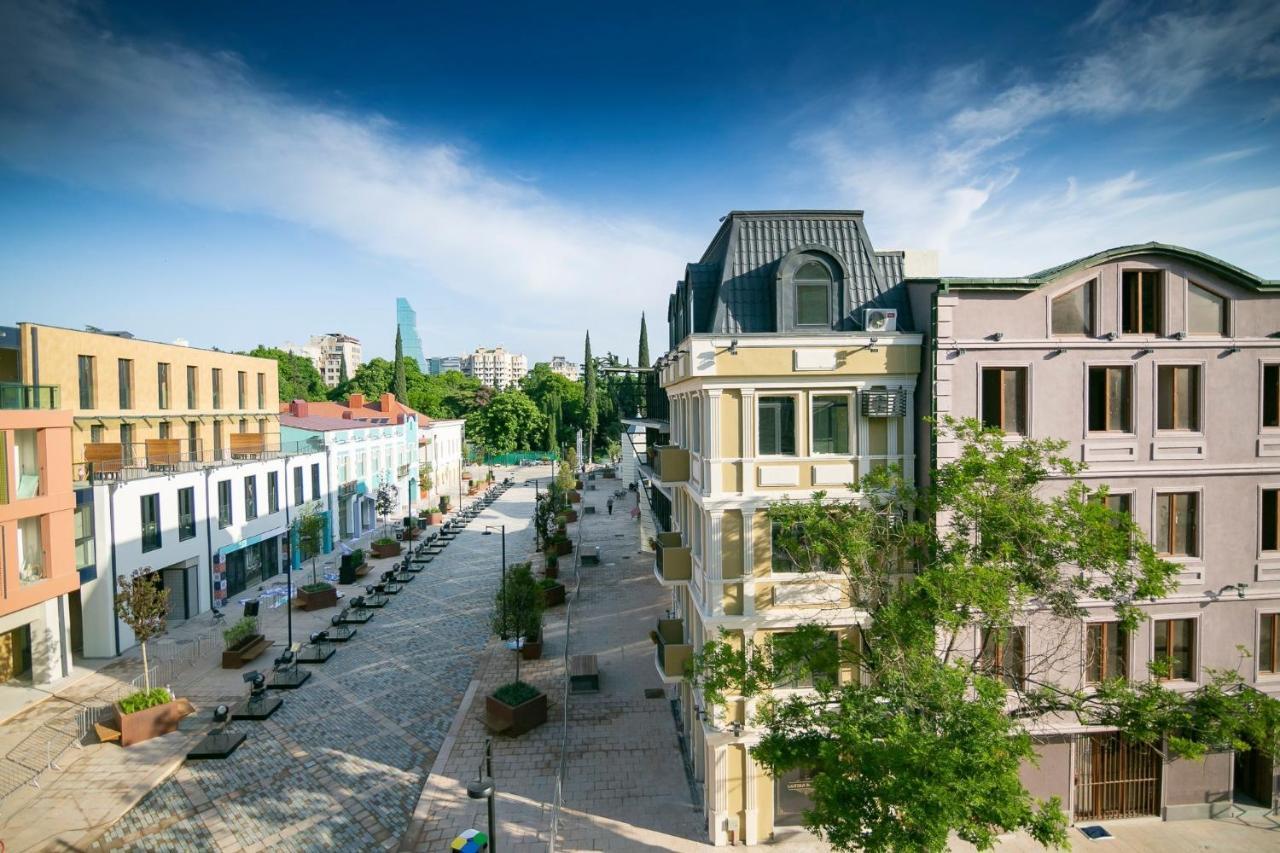 G&L Apartments Tbilisi Buitenkant foto