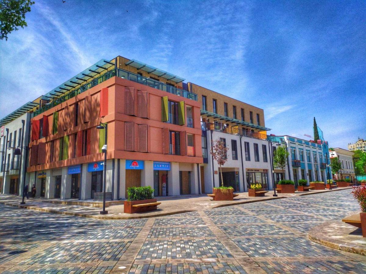 G&L Apartments Tbilisi Buitenkant foto